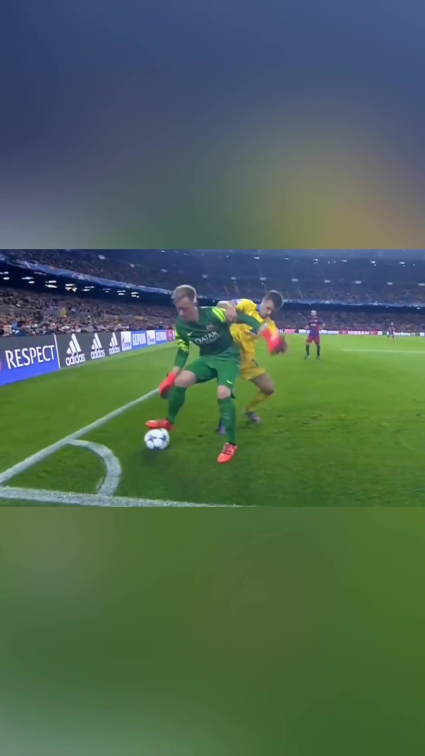 特爾施特根：老子的護(hù)球像亨利！誰來了也不好使！